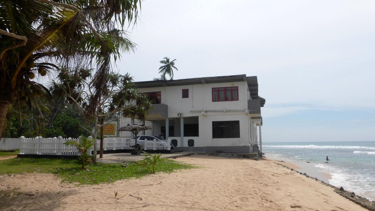 Ocean Reef Hotel Hikkaduwa Exterior photo